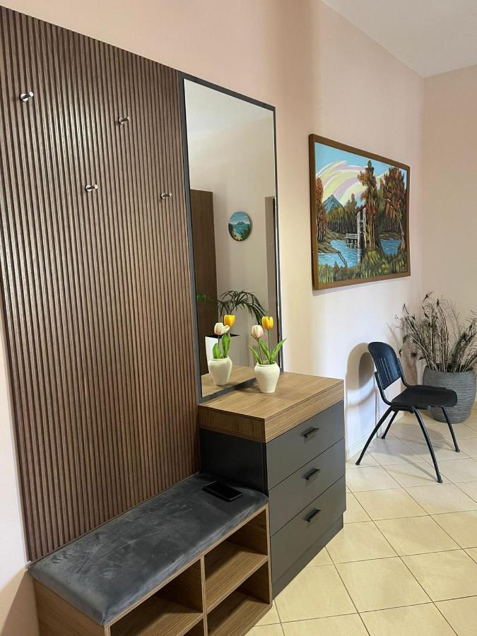 Kejsi Apartments Tirana Esterno foto